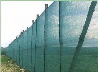 HDPE Hijau penahan angin Naungan kelambu, Anti Angin Net Dengan UV Resistent